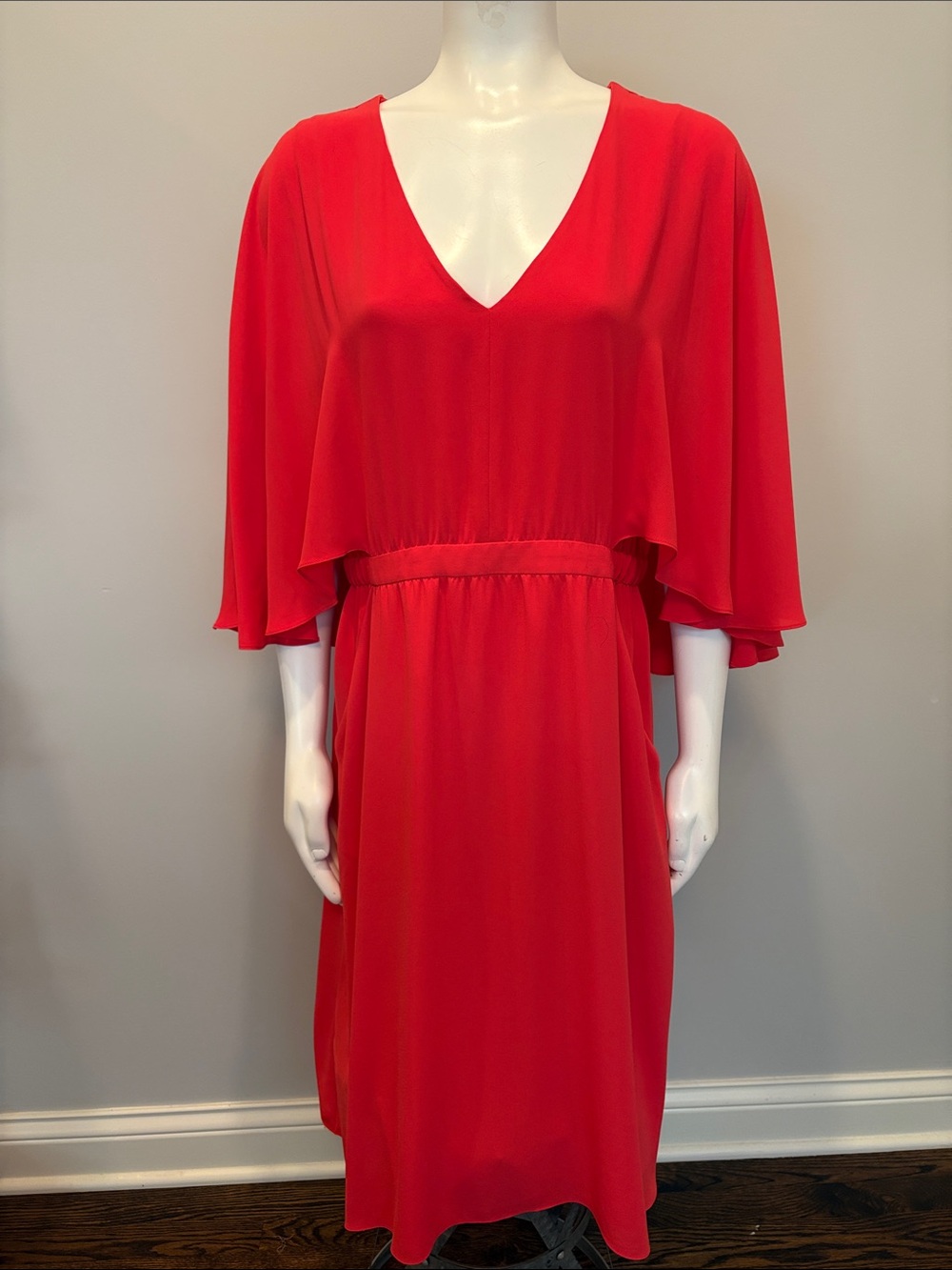 BCBGMaxAzria Brittni Orange Red V-neck Cape Kimono Dress Size L